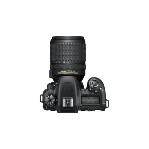 Nikon D7500 Kit 18-140 mm f/3.5-5.6
