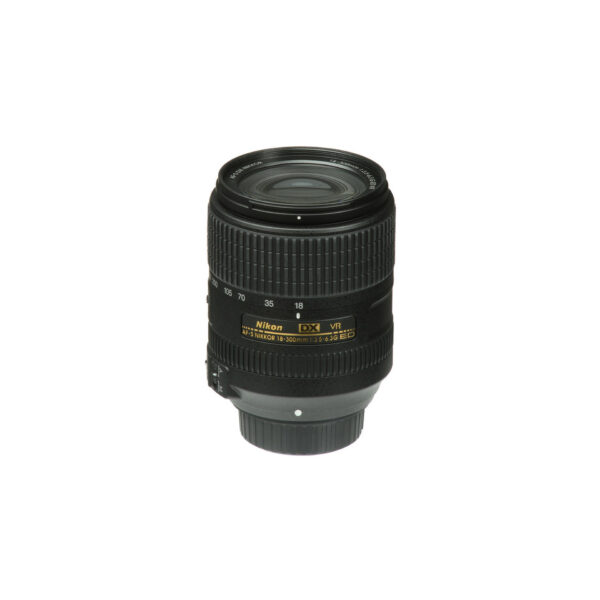 Nikon D7500 Kit 18-300mm f/3.5-6.3